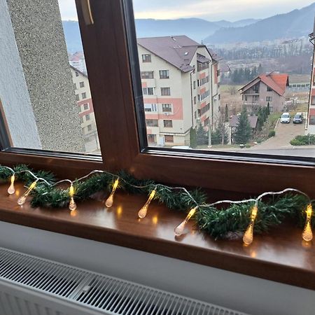 Tei Residence Piatra Neamţ Exterior foto